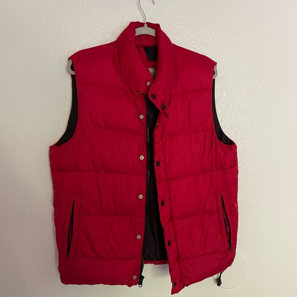 Old Navy Puffer Vest - Red - Mens Small